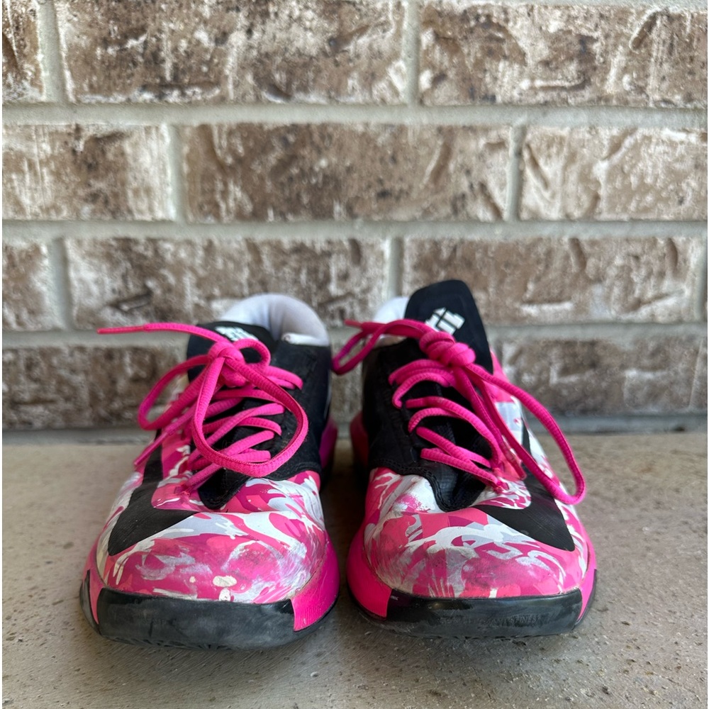 Nike KD basketball shoes